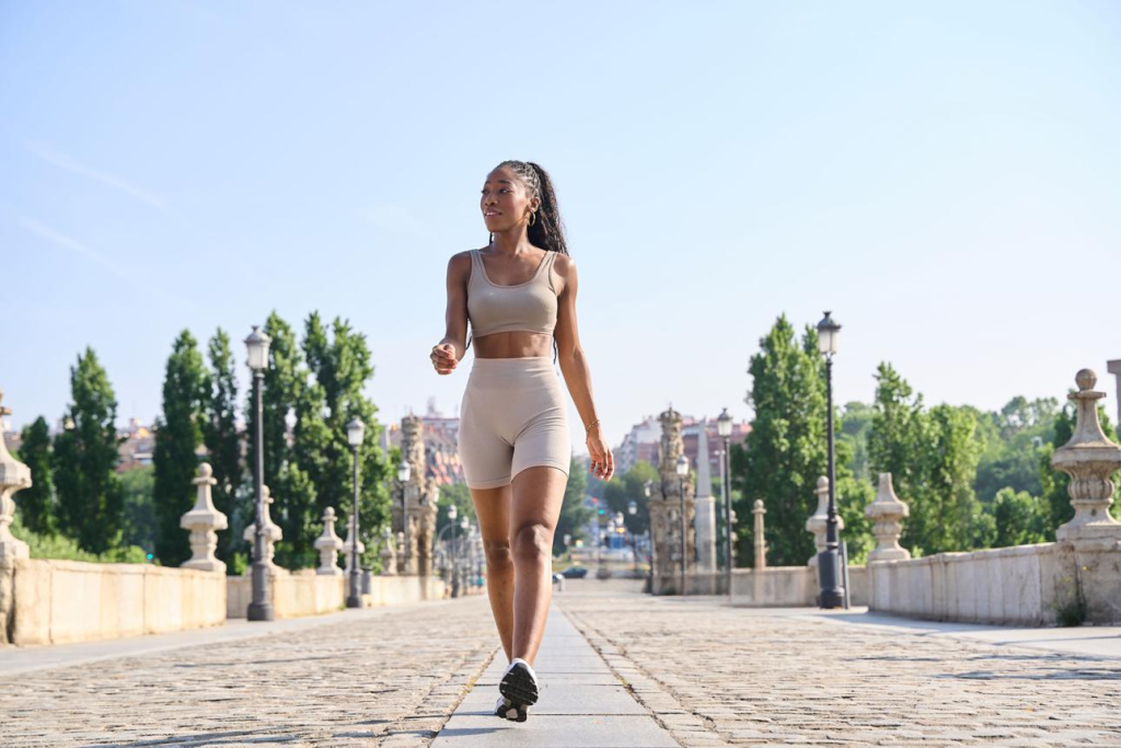 avoid weight gain on vacation